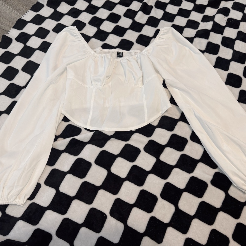 Long Puff Sleeve Crop Top